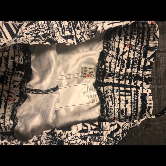 DVF x Roxy bikini top and shorts size L - Picture 2 of 6